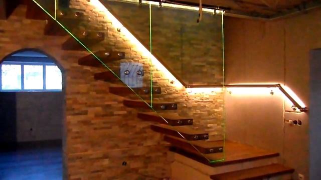 Лестница на стекле с подсветкой смотреть онлайн