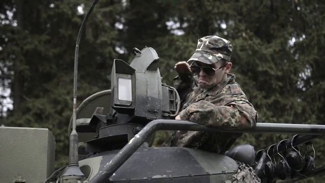 Топор колун, тяжелый Х25 (122480) FISKARS, Артикул: 122480 смотреть онлайн