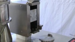 Полуавтоматический капсулятор