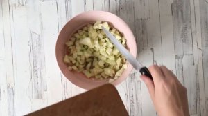 Пирожки с яблоками жареные на сковороде ? Как пожарить ПИРОЖКИ с ЯБЛОКАМИ на сковороде