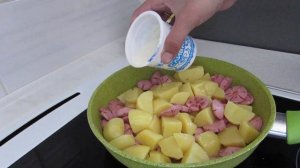 КАРТОШКА С СОСИСКАМИ В СЛИВКАХ