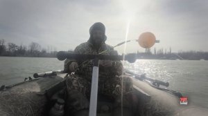 Рыбалка на бортовой фидер с лодки-поклевки! / лодка FORT boat 260 КАМО