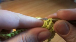 Столбик с одним накидом за переднюю стенку Вязание крючком Урок 11