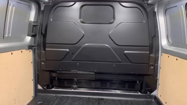 FORD TRANSIT CUSTOM DIESEL SPORT TREND FOR SALE CHESHIRE смотреть онлайн