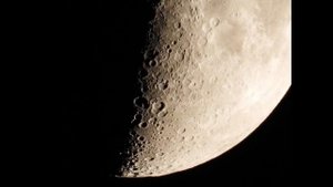 Mond Луна Nikon Coolpix p1000