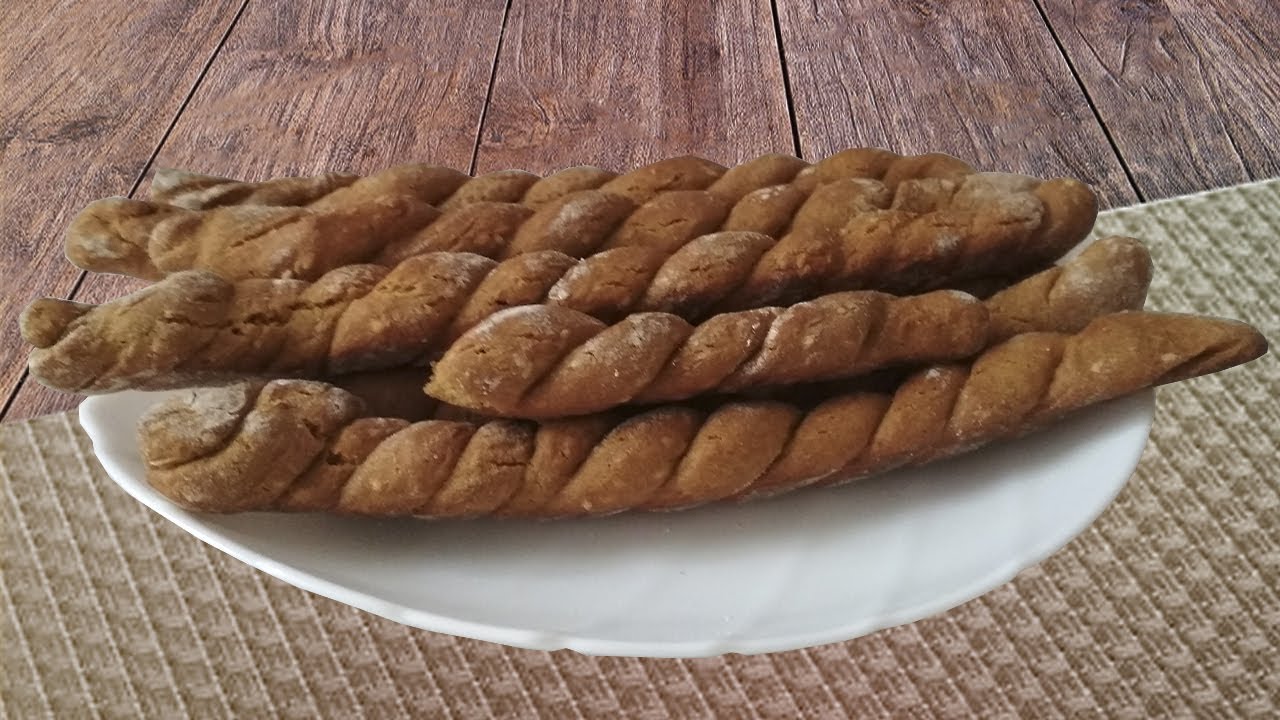 Хлебные косички на ржаной муке и кефире с хрустящей корочкой