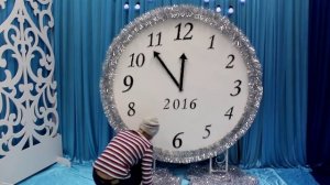 Создание новогодней  фотозоны  "Часы"