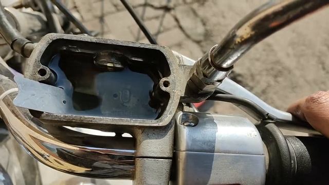 Как прокачать тормоза за 5 минут на Yamaha Drag Star 400 смотреть онлайн