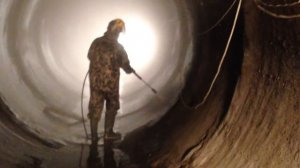 Гидродинамическая очистка поверхностей аппаратом высокого давления.