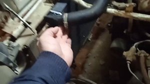 Меняем шланг на расширительном баке