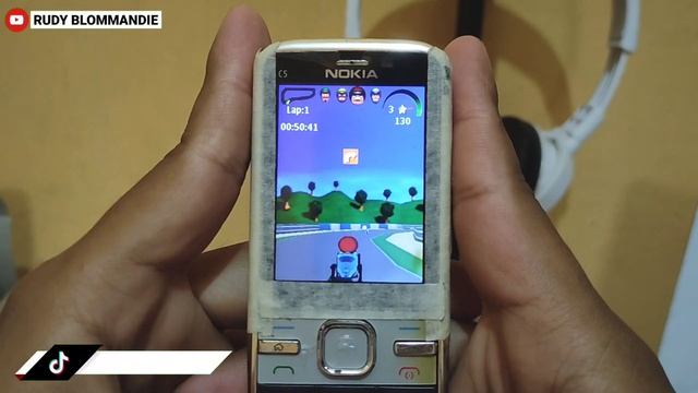 Symbian OS Nokia C5.00 | Main Game Jadul | nostalgic playing the game road racer 3d (Java game) смотреть онлайн