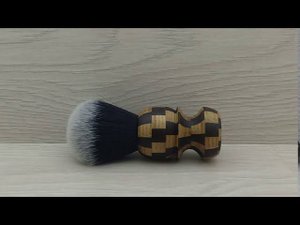 Сегментный помазок из дуба и венге / Segmental shaving brush made of oak and wenge