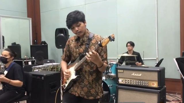 Weekly Performance Applied I Modern Guitar, Frank Gambale - 6.8 Shaker смотреть онлайн