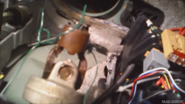 Снятие рулевой рейки VW Passat B5 и чистка дренажей_2023 смотреть онлайн