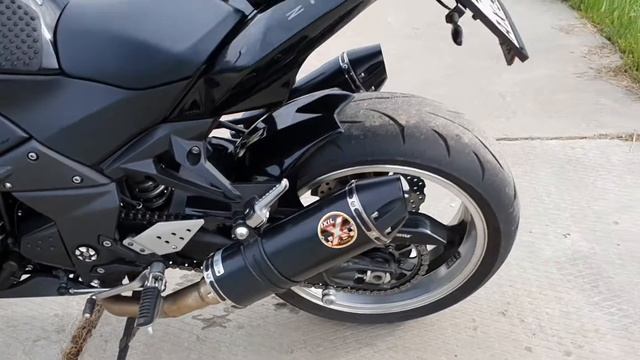 Краткий обзор моей Kawasaki Z1000 2009 смотреть онлайн