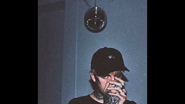 LIL PEEP - Star Shopping смотреть онлайн