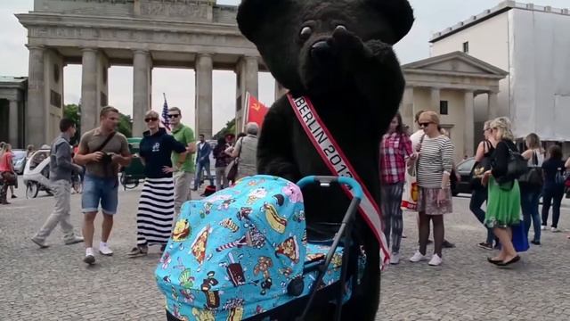 Cybex - коляски от модного дизайнера Джереми Скотта