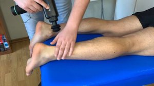 Массаж ахиллово сухожилие. Перкуссионный апарат AchedAway.