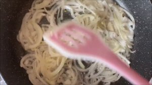 Минтай с луком и морковью в духовке.Просто Объедение!