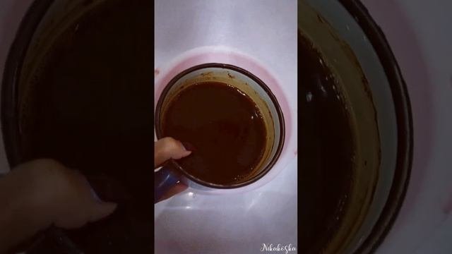 Покрасила волосы корой дуба и не увидела результат?♀️?♀️ #вдомашнихусловиях #покраскаволос #волос
