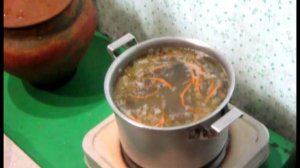 С Новым годом. Уха из мойвы рецепт на глазок.