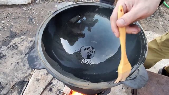 Обжиг чугунного казана смотреть онлайн