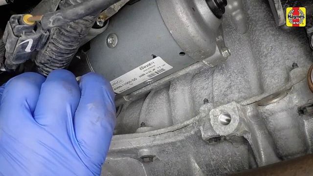How to Replace the starter motor on the Ford Focus 2014 to 2018 смотреть онлайн