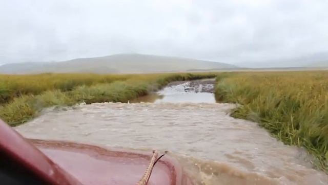 Дорога на плоскогорье Укок смотреть онлайн