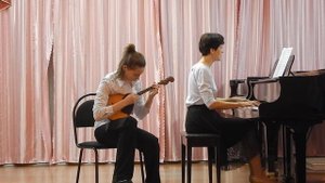 В.Городовская "За окном черёмуха колышется"