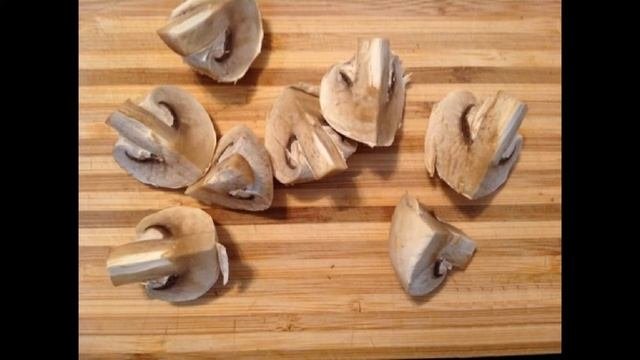 Жареные кабачки с грибами