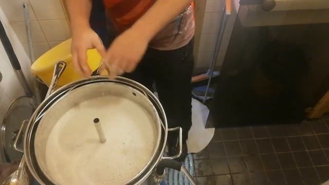 Варим мюнхенский лагер на 70 литровой пивоварне. смотреть онлайн