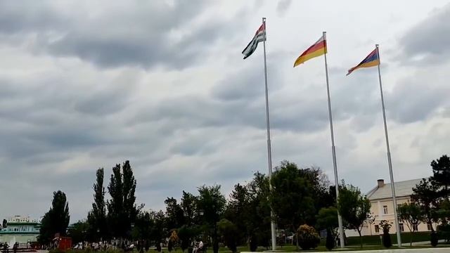 "Тирасполь  - красивый город на Днестре"  -  В Лысенко