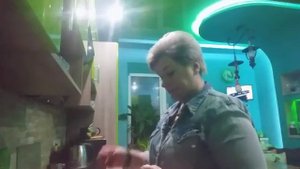 Первые шаги в прикорме щенков корги.