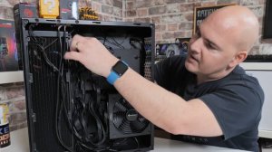 Add Extra PC PWM Fans With Arctic SATA Powered 10 Port Fan Hub