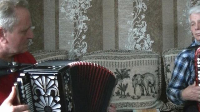 Над рекой калина спелая. смотреть онлайн