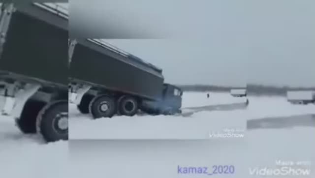 Трудовые будни якутских дальнобойщиков! смотреть онлайн