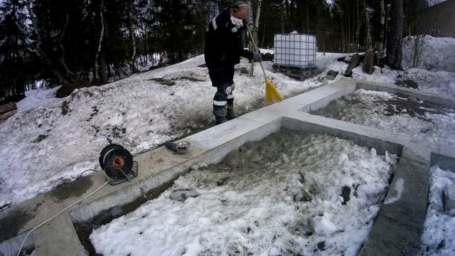 Шлифовка фундамента. Дом своими руками часть 10. смотреть онлайн