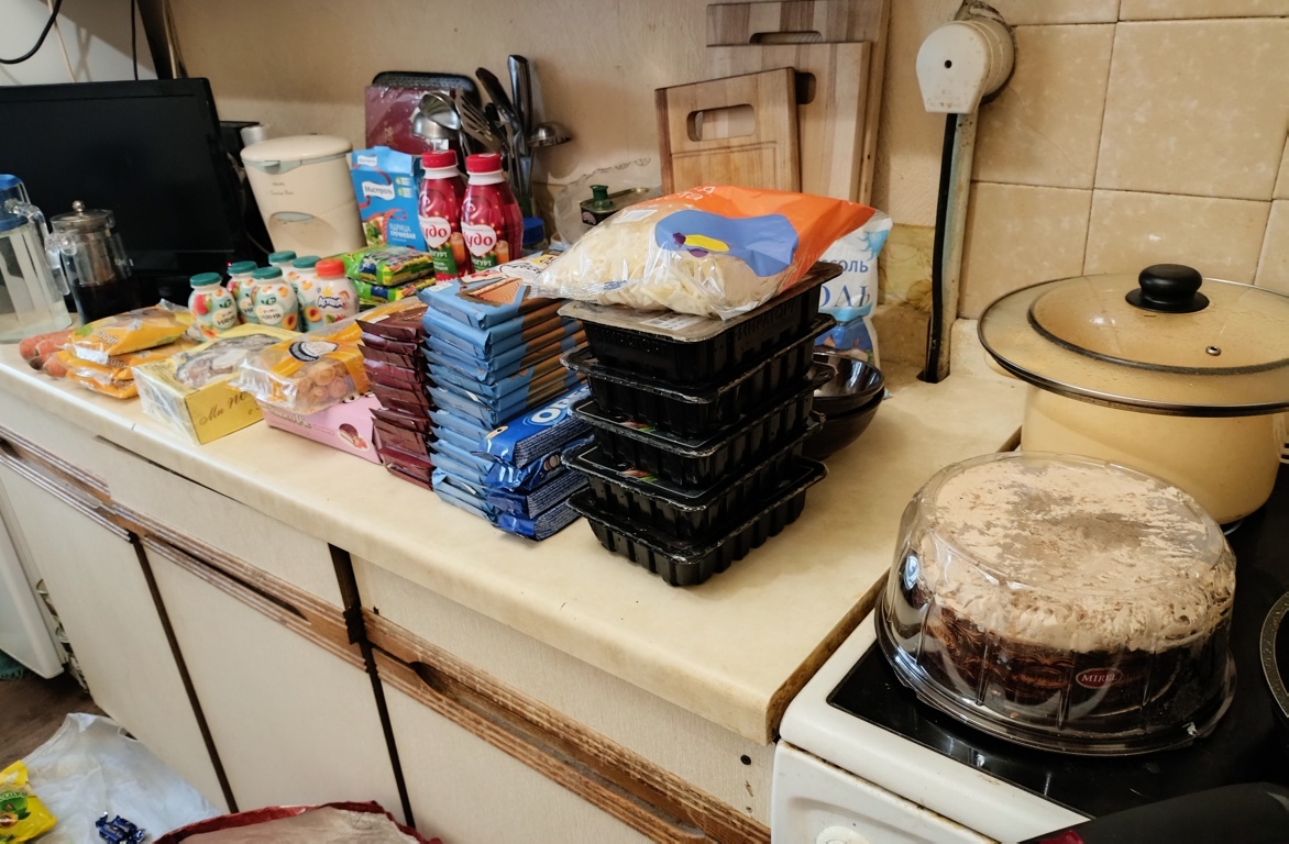 Как я зарабатываю лазая по мусоркам Москвы смотреть онлайн