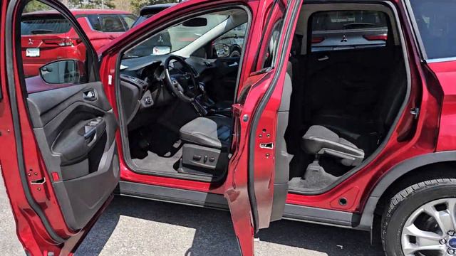 2015 Ford Escape Titanium SC Charleston, Summersville, Goose Creek, Mount Pleasant смотреть онлайн