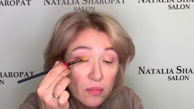 Трендовый модный макияж на весну-лето 2021. смотреть онлайн