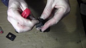 Volkswagen Touareg 2002 - 2010 год.  Кнопка подогрева сидения . Как разобрать ? Что внутри ?