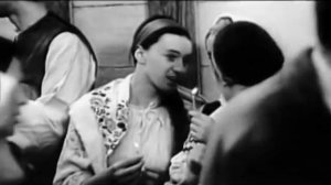 ЗЕЛЕНЕ ЛИСТЯ, БIЛI КАШТАНЫ