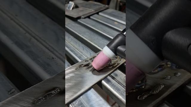 GOLD WELD приставка для аргоно дугового аппарата Tig.холодная сварка .точечная сварка смотреть онлайн