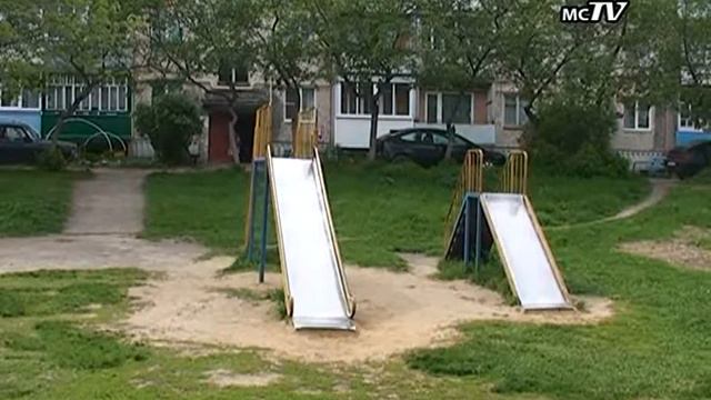 Водовод худой, зато качели карусели смотреть онлайн