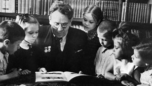 САМУИЛ МАРШАК. КРАТКАЯ БИОГРАФИЯ