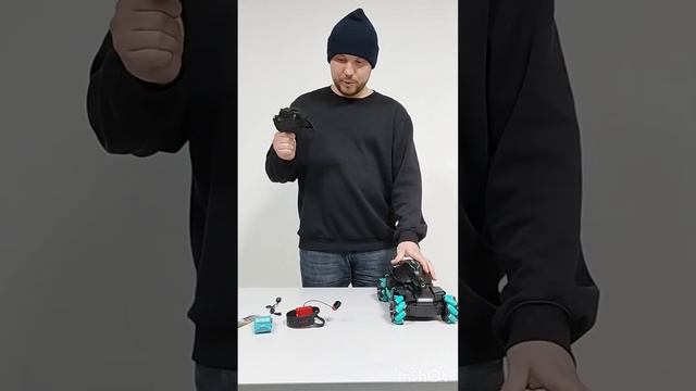 Видеообзор Танка на радиоуправлении, стреляющим водяными пульками. (Ссылка на товар в комментарии)