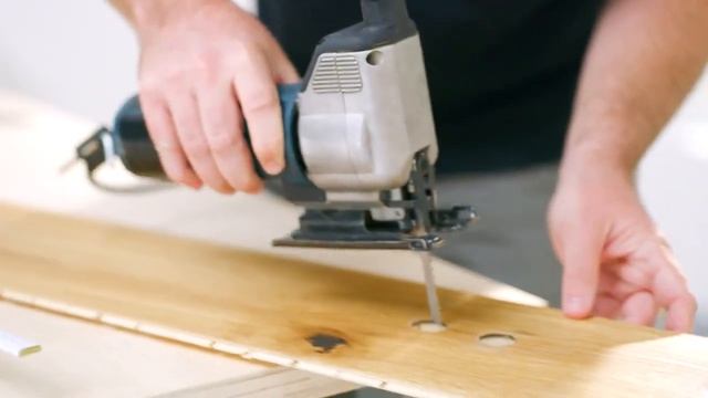 Montarea parchetului - MATERIAL MD - Монтаж пола возле труб смотреть онлайн