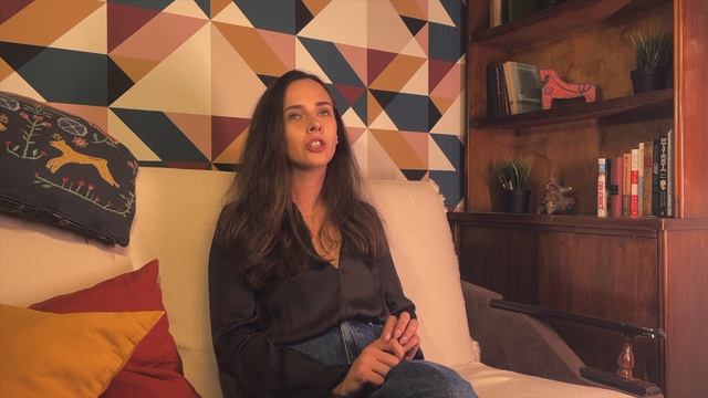 Пётр Валентинович задает вопросы Ольге Сагалаевой. смотреть онлайн