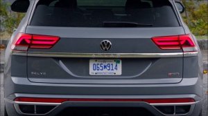 2022 Volkswagen Atlas Cross Sport | Driving, Exterior and Interior
