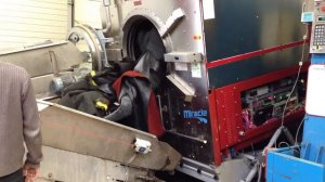 А в чём вы стираете грязезащитные ковры? Оборудование для матсервиса TOLKAR Smartex стирает ковры!